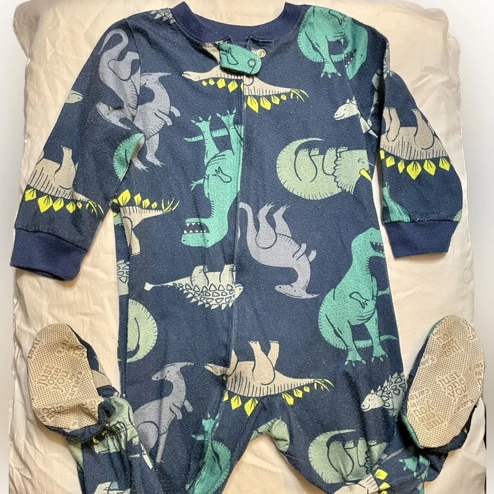 Just One You 18m PRELOVED Dinosaur Footie Pajamas some pilling through out body